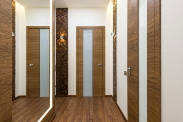 Foyer - Image 4